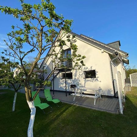 Apartament Nad Jeziorem Welle Kołczewo Dış mekan fotoğraf