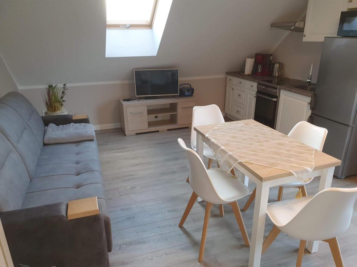 Apartament Nad Jeziorem Welle Kołczewo Dış mekan fotoğraf