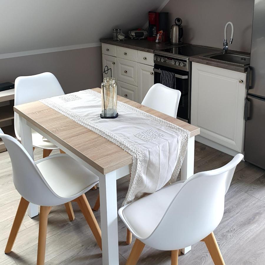Apartament Nad Jeziorem Welle Kołczewo Dış mekan fotoğraf